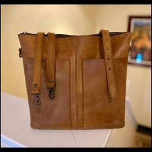 Love 41 “Minimal Tote”